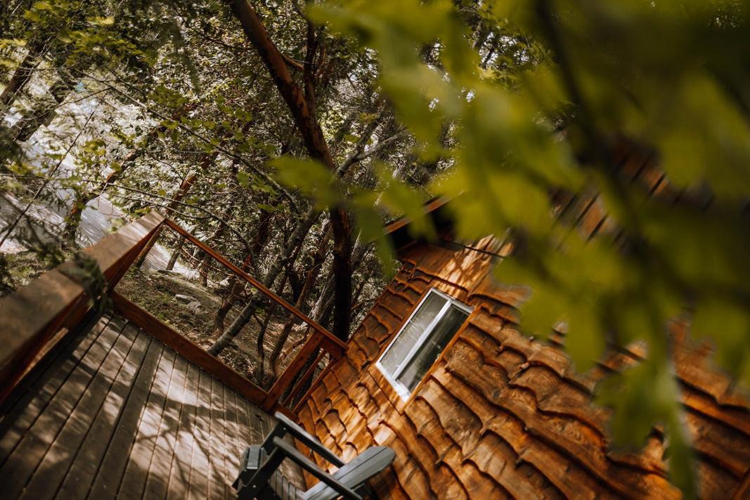 Page'S Resort & Marina Gabriola Bagian luar foto